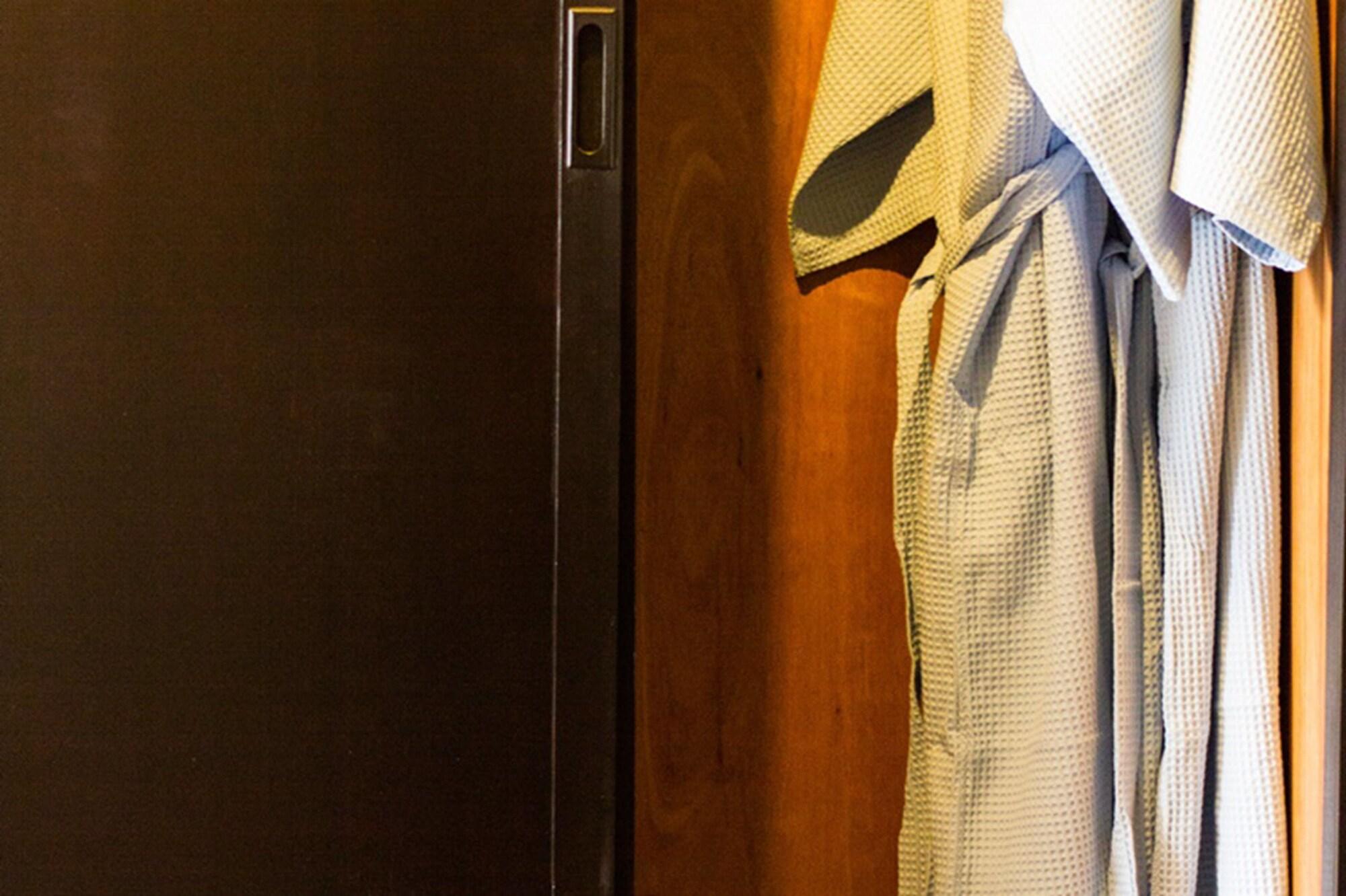 올투게더 스위트 호텔 방콕 외부 사진